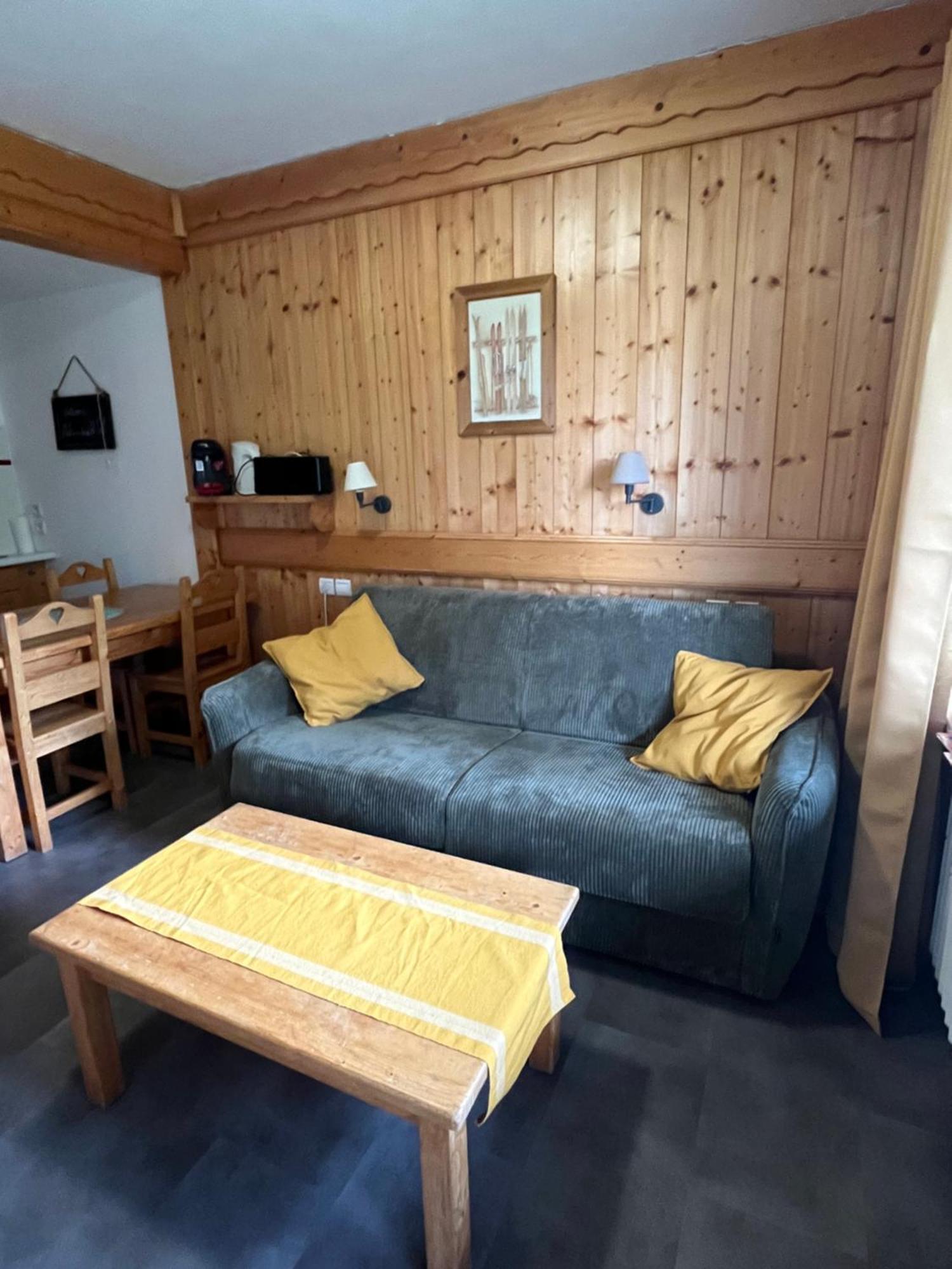 Appartement T2 Pour 6 Personnes A Комблу Экстерьер фото
